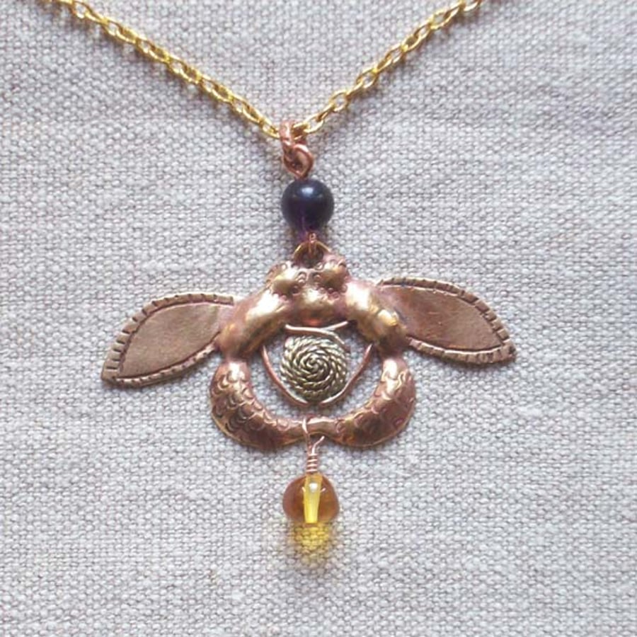 'Wise Bees' Necklace in Gilding Metal with Amber & Purple Fluorite