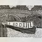 Narrow boat on the go