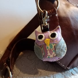 Lilac Felt Owl Stuffy Bag Charm Keyring