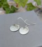 Sterling Silver Leafy Vine Oval Disc Earrings - JBJ1116 - Image 3