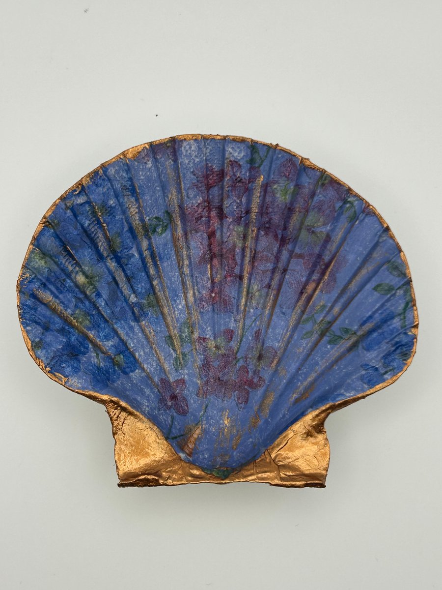 Shell Trinket Dish - Blue and Gold Flower