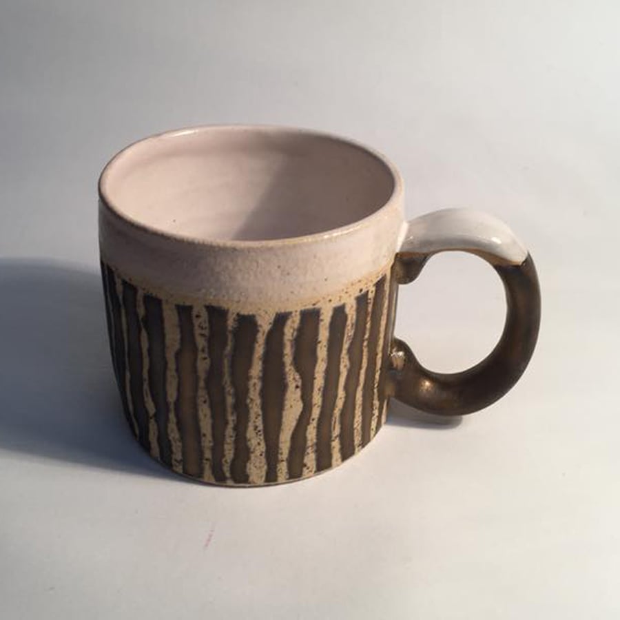 Bronze striped Stoneware Mug.