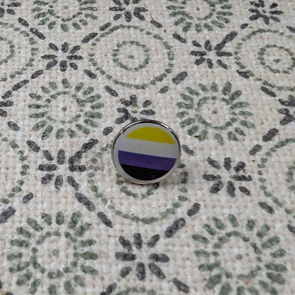 Non Binary Flag Pin - Pride Themed Pin - Small Resin Topped Pin Badge - LGBTQ