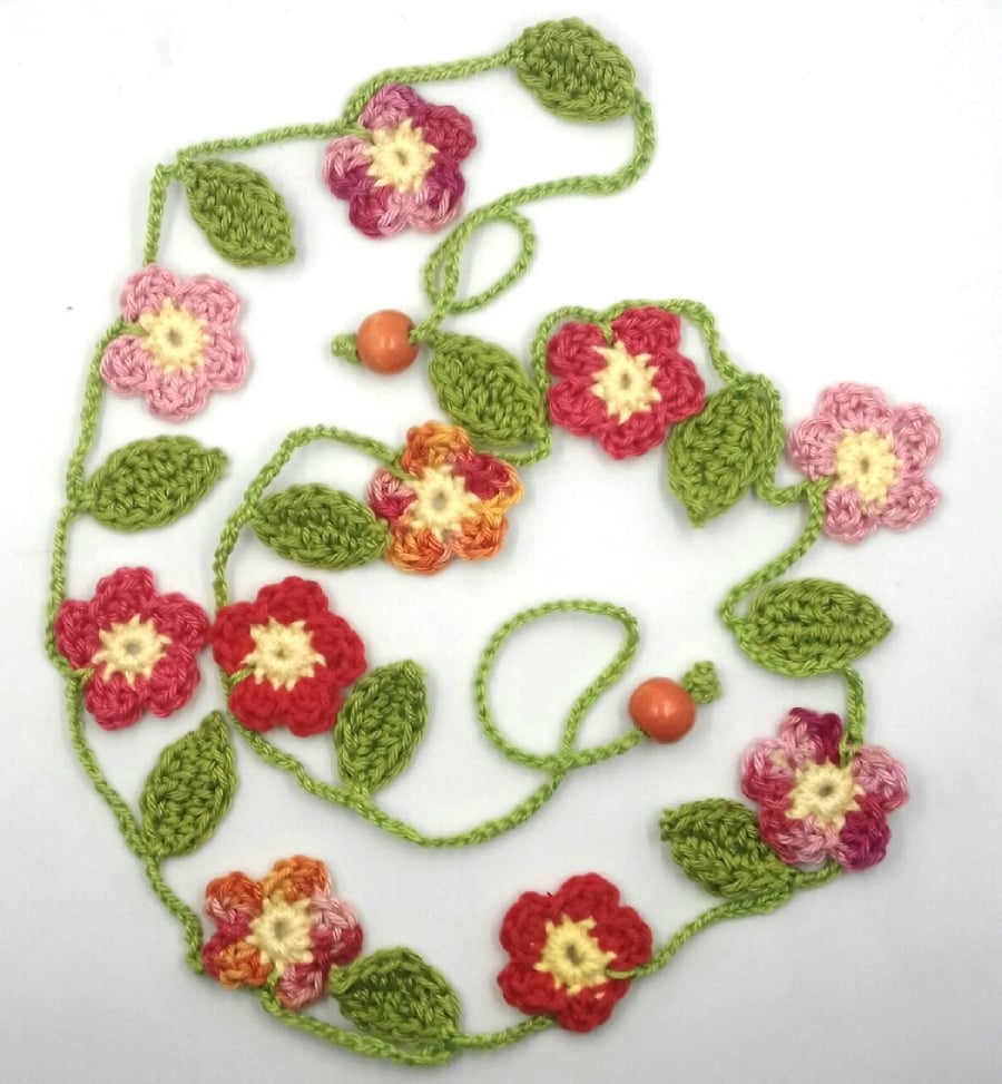 Crochet Flowers Garland in Pink, Orange and Coral 