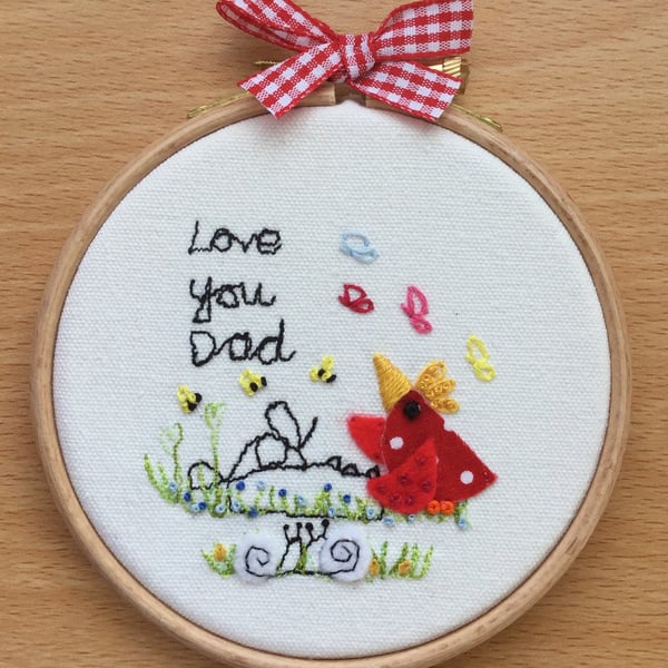 Embroidered hoop art "Love you Dad"