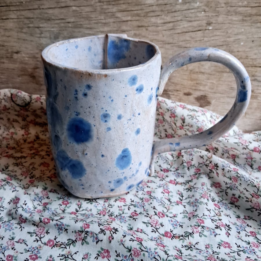 ceramic coffee mug no 20 blue white