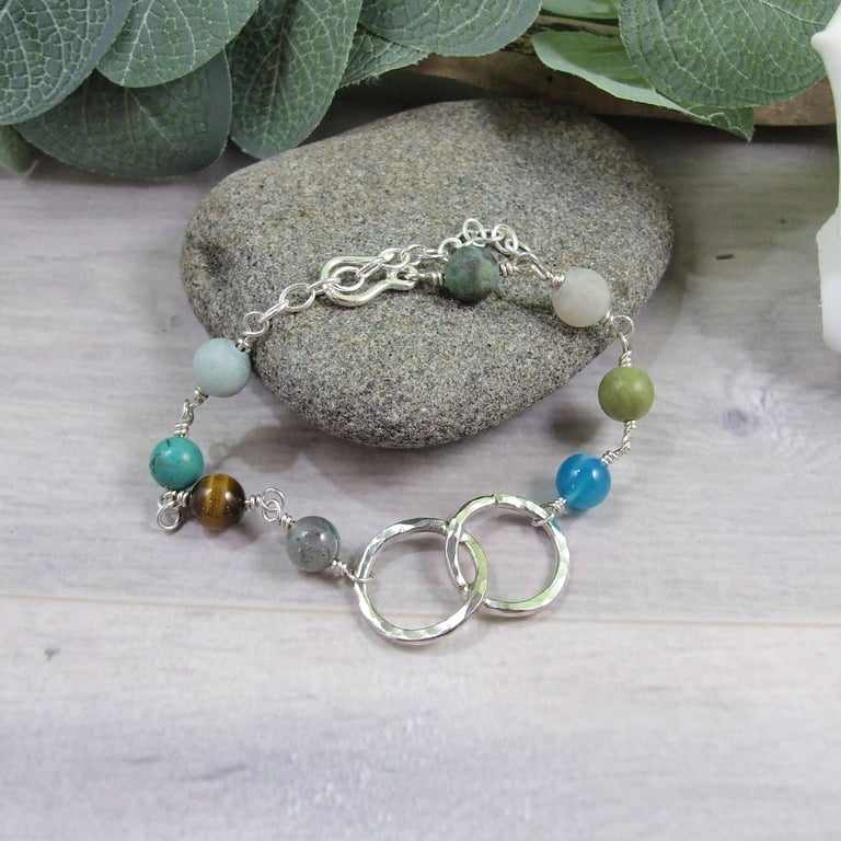 Gemstone Bracelet. Sterling Silver Interlocked Rings and Mixed Gemstone Bracelet