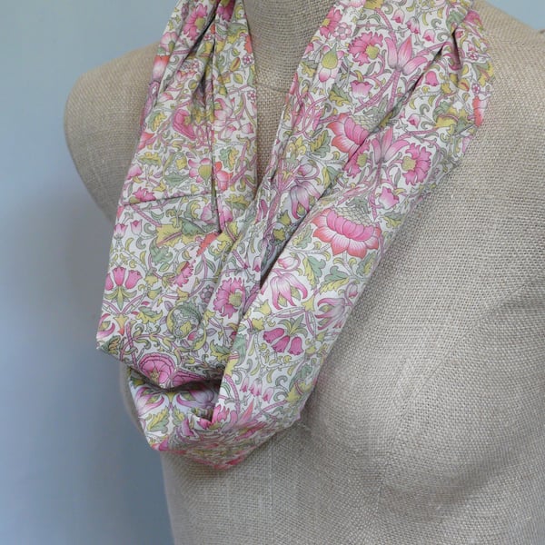 Liberty Infinity Scarf