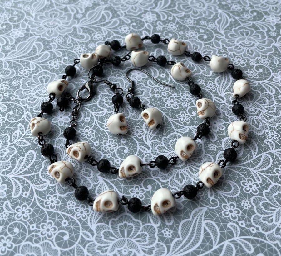 Black and white skull beaded necklace and earrings set