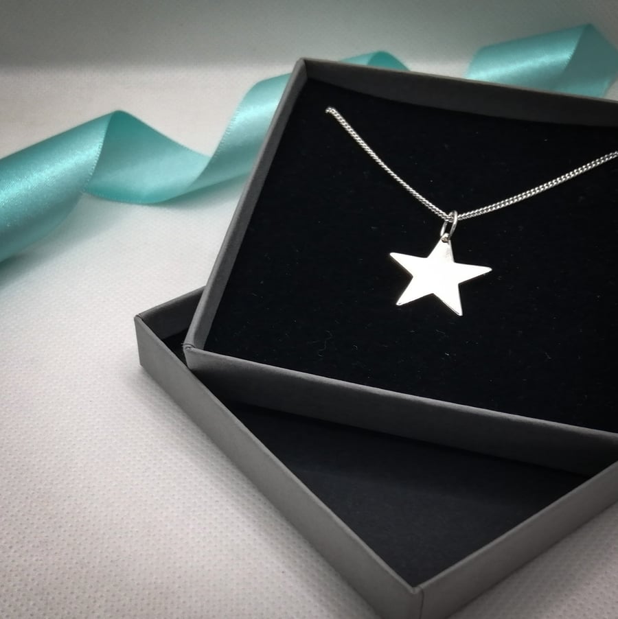 Simple Star Pendant. Large. Sterling Silver