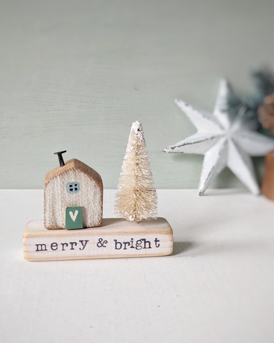 Little Wooden Handmade House in a Bag with Christmas Tree 'Merry & Bright' 