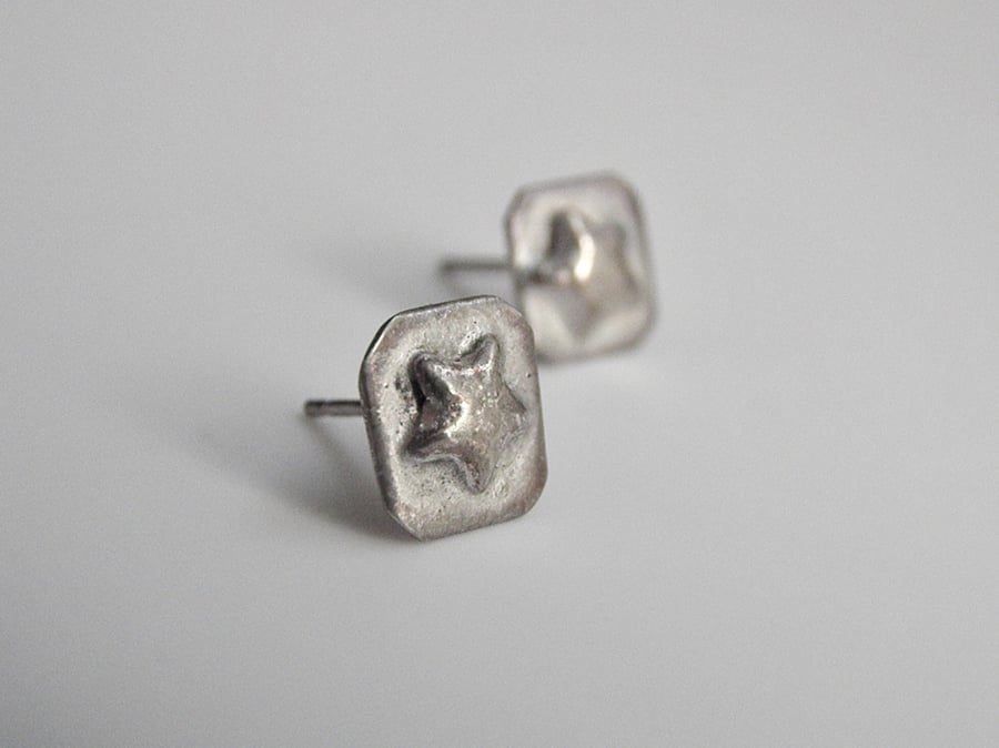 Small Sterling Silver Star Earrings