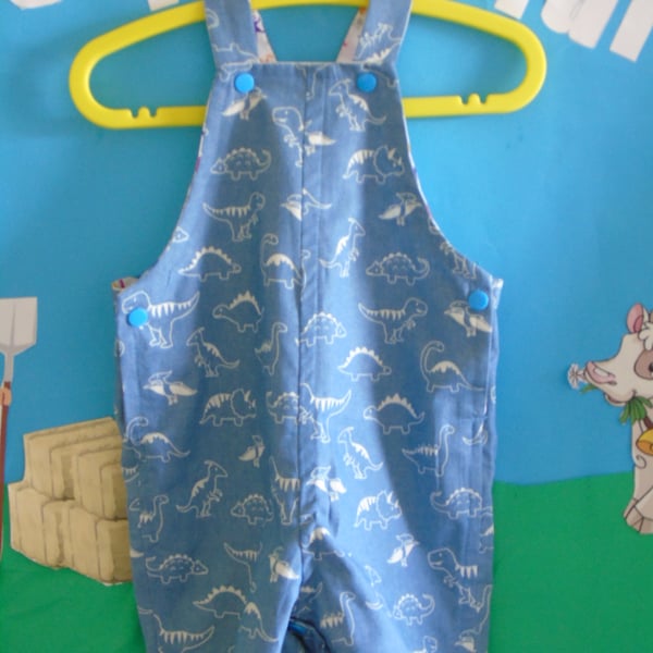 dinosaur print shortie dungaree  size 12 mths 