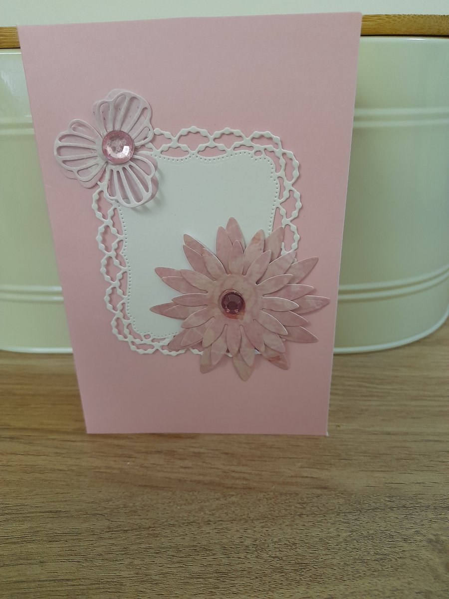 FLORAL GREETING CARD.  