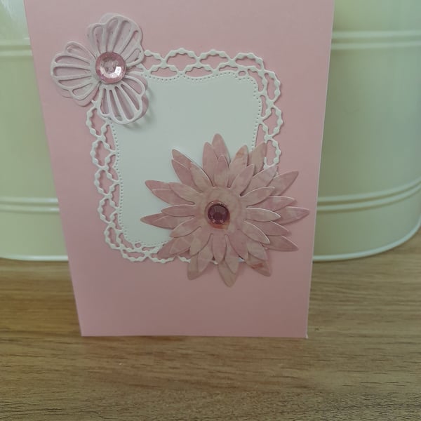 FLORAL GREETING CARD.  