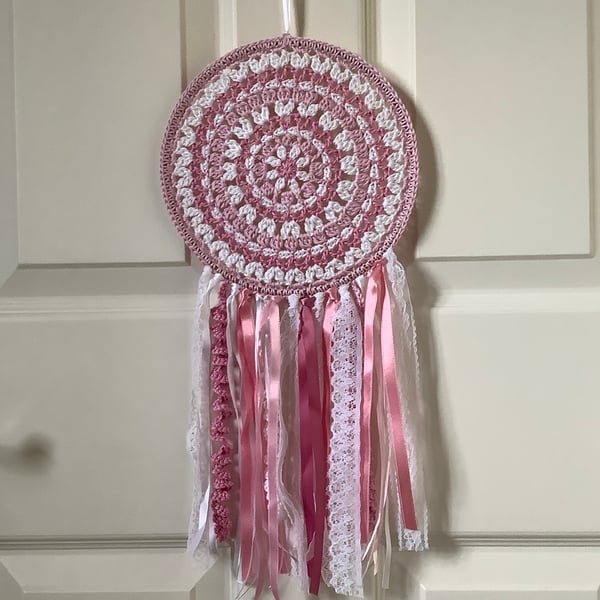 Crochet Dreamcatcher Wallhanging 
