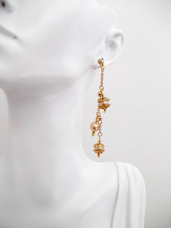 Pearl Dangle Drop Earrings with Cubic Zirconia Gold Coloured Metal Chains