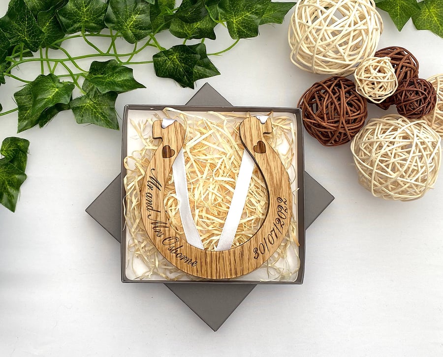 Personalised Wedding Horseshoe - Mr & Mrs, Mr & Mr, Mrs & Mrs, Wedding Gift