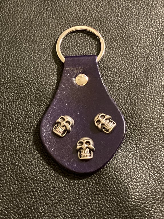 Dark Purple Leather Keyring - 3 Grinning Skull Heads - FREE SHIPPING