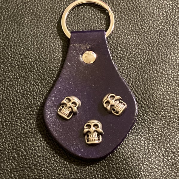 Dark Purple Leather Keyring - 3 Grinning Skull Heads - FREE SHIPPING