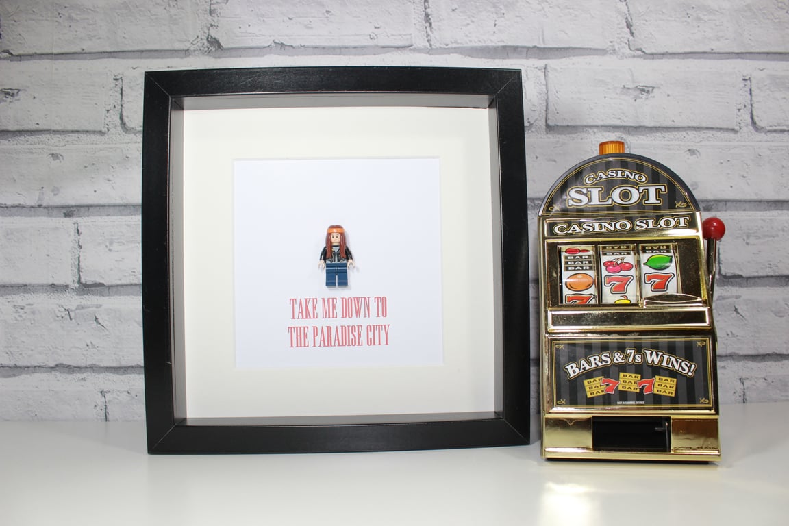 AXL ROSE - Framed custom Lego minifigure - Guns n Roses - Paradise City