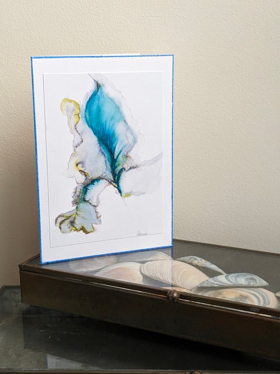 Wispy Iris Flower Greetings Card