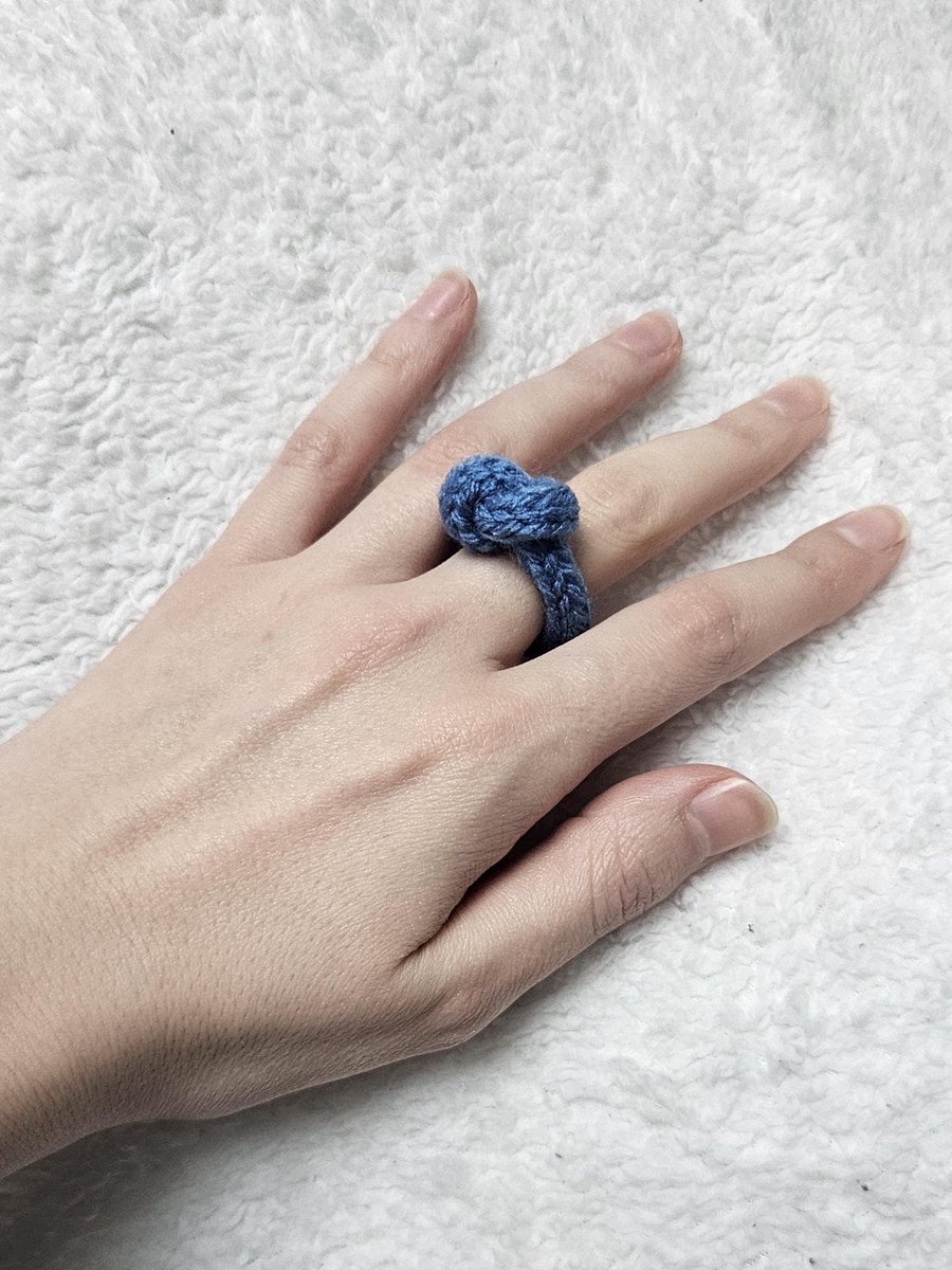 One Size Stretch Hand Knitted Knotted Statement Textile Ring in Various Colours