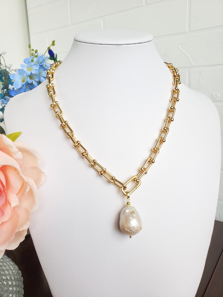 Natural Baroque Pearl Necklace Freshwater Big Chunky Pearl 18K Gold Plated Chunk