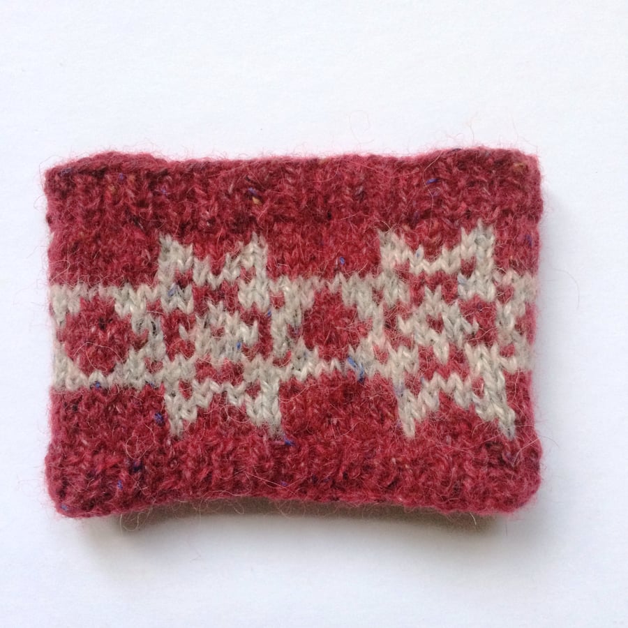 Red Stars hand knit mug cosy