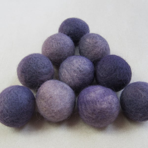 10 2cm Alkanet Purple Natural Dye Felt Balls