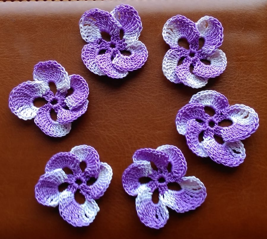 6 LOVELY LILAC MULTICOLOURED PANSIES - HANDMADE IN 100% CROCHET COTTON FOR CRAFT