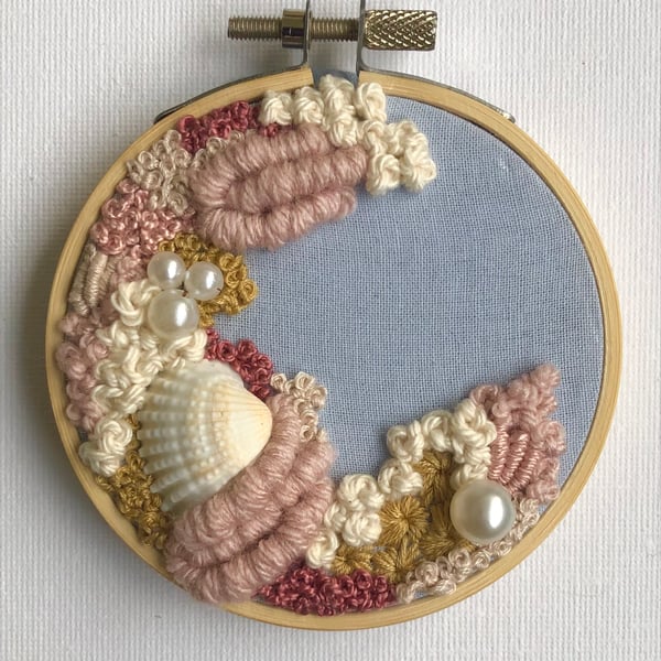 Oceanic a 3 inch art piece 