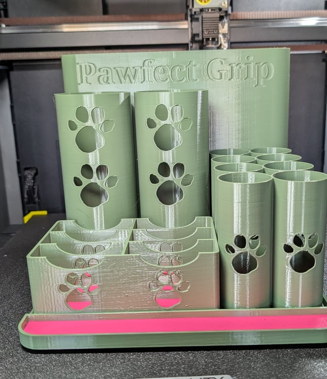 Pawfect Grip Large Desk Caddy
