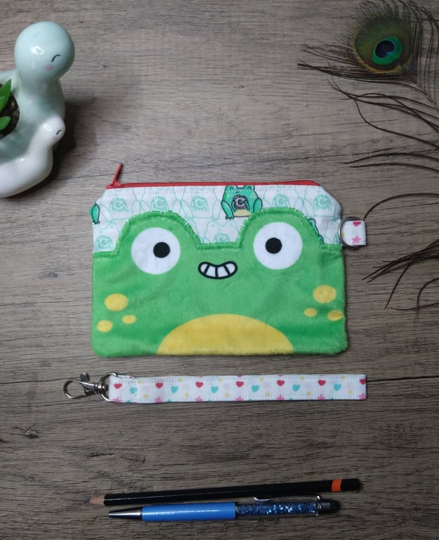 Frog zip purse with wrist strap 