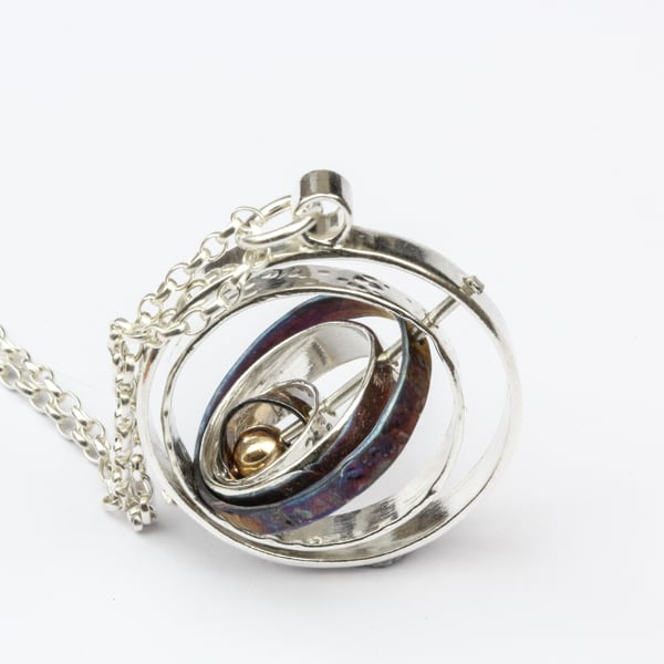 Kinetic Spinning Contemporary Orbit Pendant
