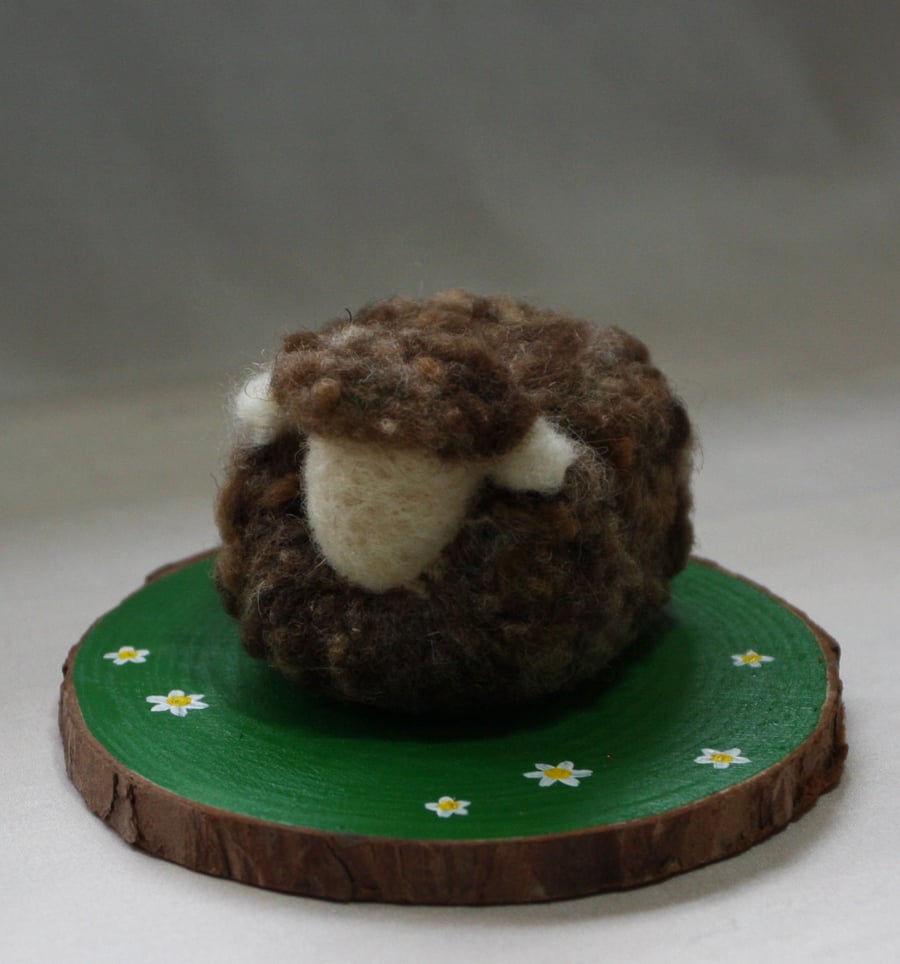 Veronica - Needle felted sheep 