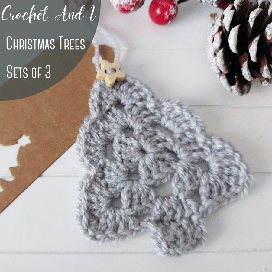 Crochet Christmas Tree Motif, Vintage Hanging Flat Xmas Decoration 