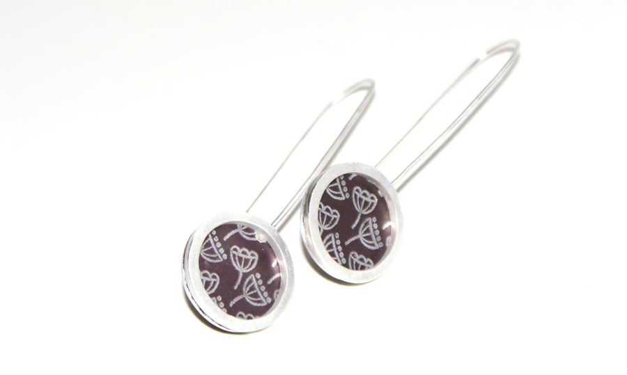 Plum and silver seed head pattern drop earrings