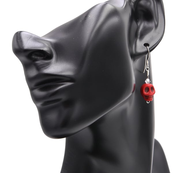 Howlite skulls; skull earrings; rock'n'roll earrings; Sterling silver findings