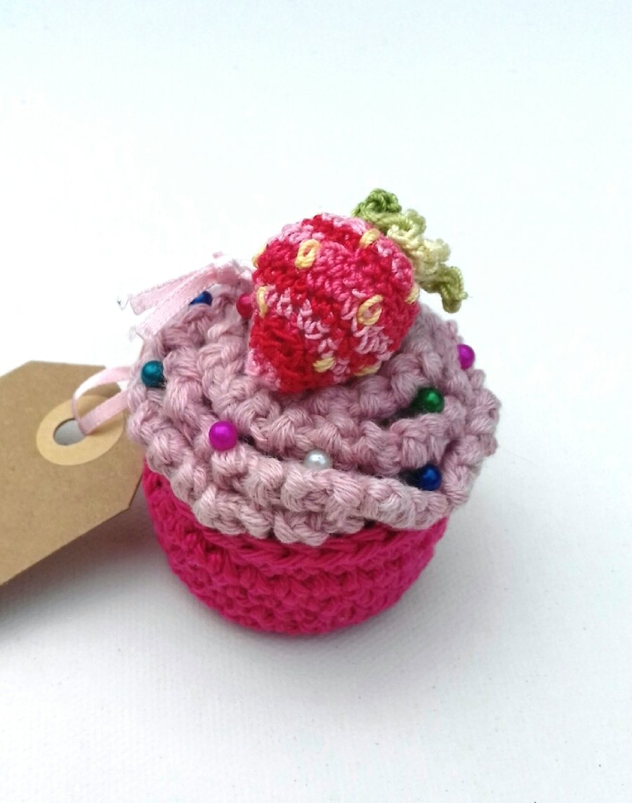 Mini Crochet Cupcake Pincushion 