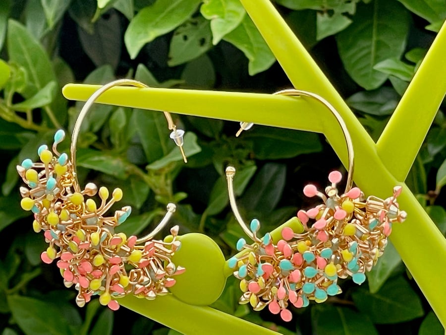 ENAMEL FLORAL HOOPS FLOWERS candy colours macaron gold plated 