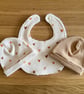 Newborn Baby Boxed Gift Set-Beanie Hats & Matching Bib-Hearts Design-BGS02