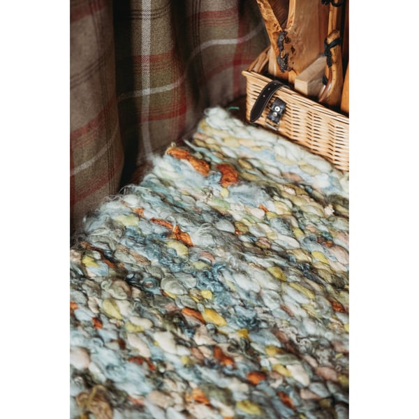 Pure wool rug woven with naturally dyed British wool