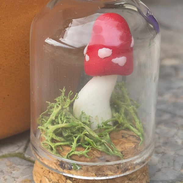 Miniature Toadstool Diorama 