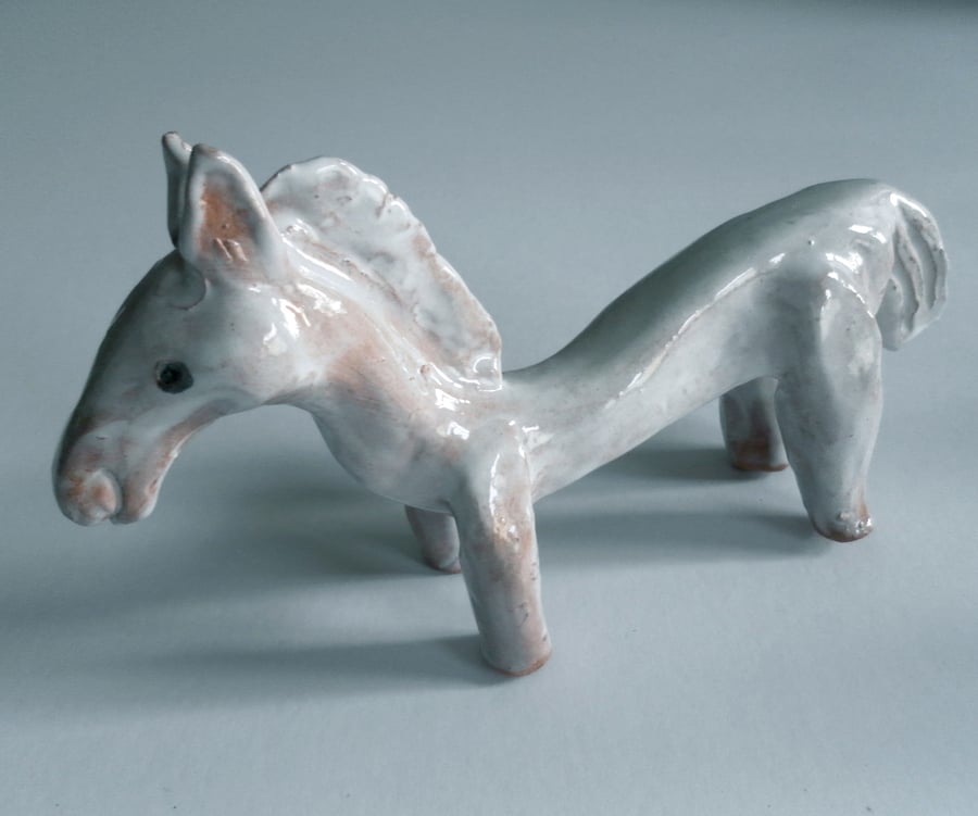LITTLE HORSE CERAMIC SCULPTURE FREE DELIVERY