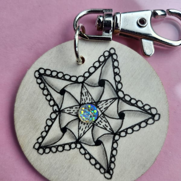 Hand drawn star keyring