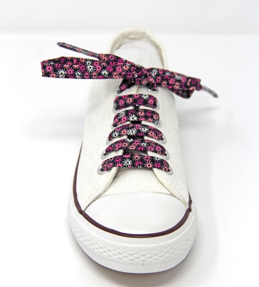 Black and Candy Pink Cotton Shoelaces