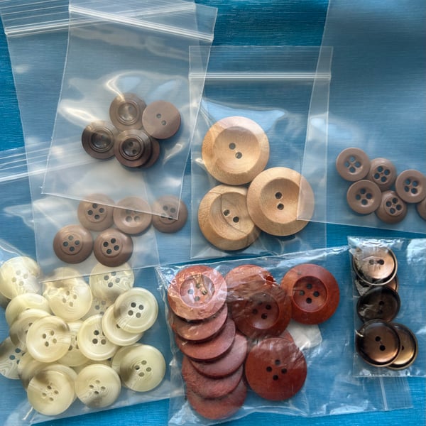 Collection of Brown toned Buttons 
