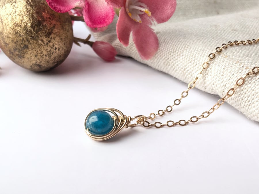 APATITE Necklace Minimalist 14K Gold Filled Wire Wrapped Pendant 