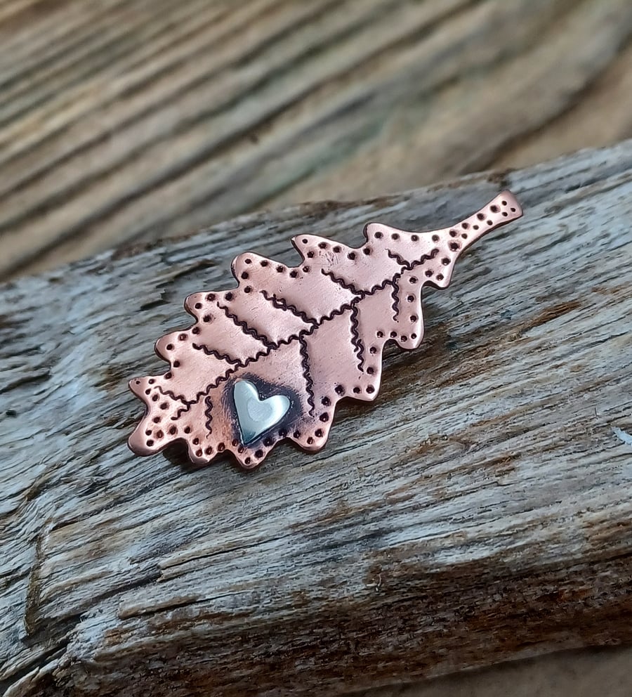 Copper and silver stylised oak leaf brooch 